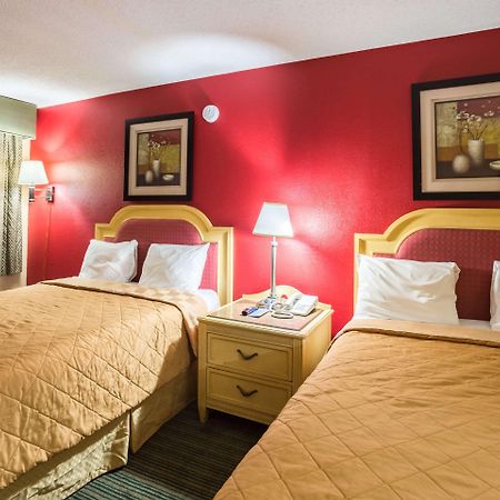 Rodeway Inn Hazlehurst Εξωτερικό φωτογραφία