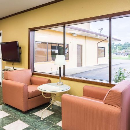 Rodeway Inn Hazlehurst Εξωτερικό φωτογραφία