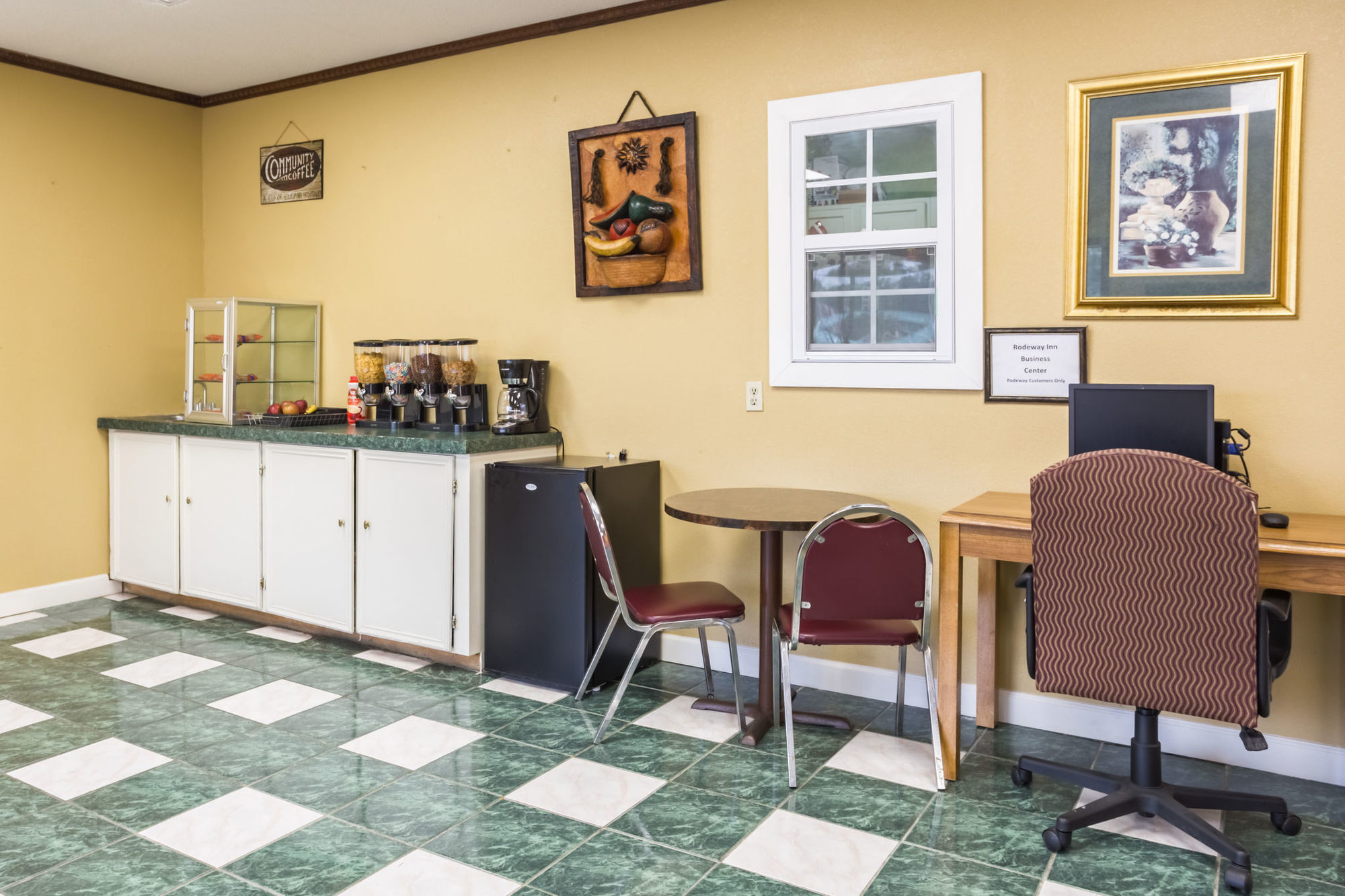 Rodeway Inn Hazlehurst Ανέσεις φωτογραφία