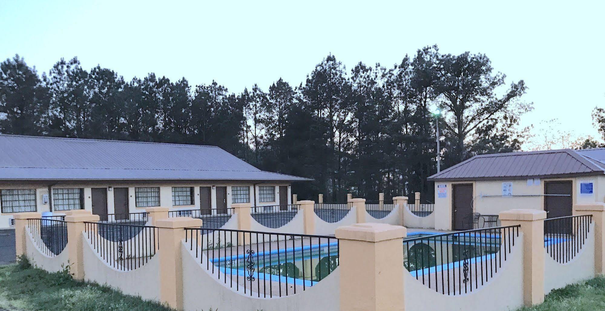 Rodeway Inn Hazlehurst Εξωτερικό φωτογραφία